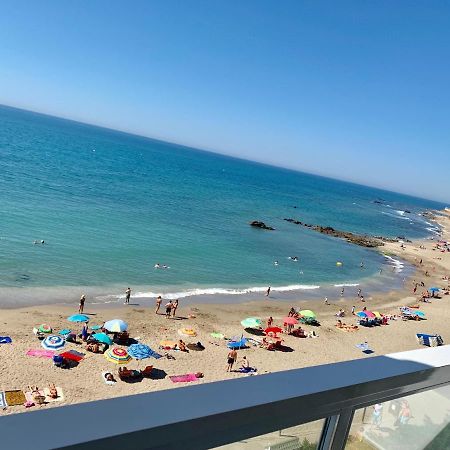 Appartement Apartament Aguamarina On The Beach Front à Mijas Extérieur photo